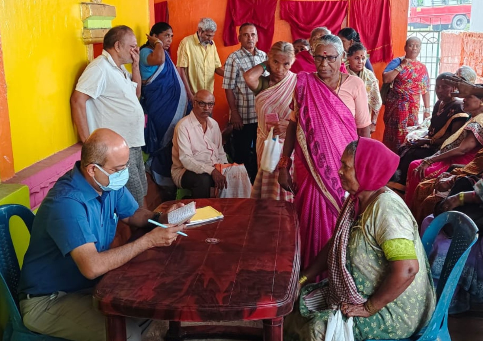 Outreach Geriatric Care Centers for Elderly & Seriously Ill